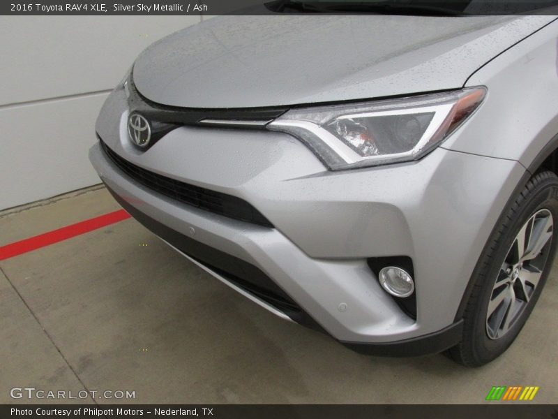Silver Sky Metallic / Ash 2016 Toyota RAV4 XLE