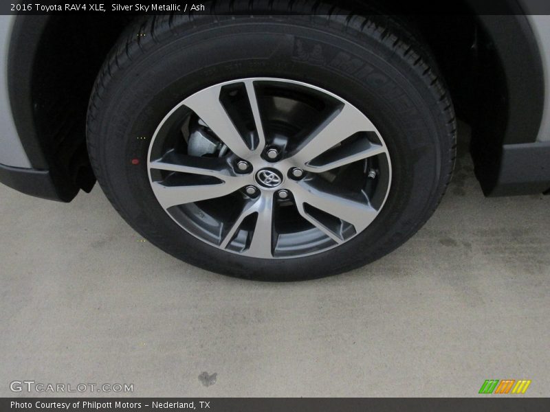 Silver Sky Metallic / Ash 2016 Toyota RAV4 XLE