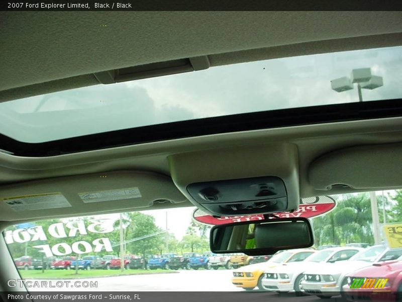 Black / Black 2007 Ford Explorer Limited