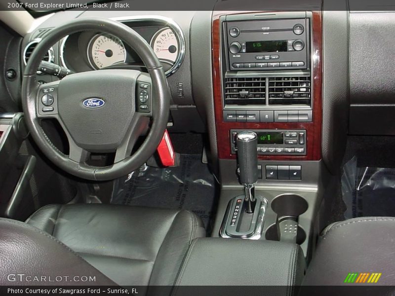 Black / Black 2007 Ford Explorer Limited