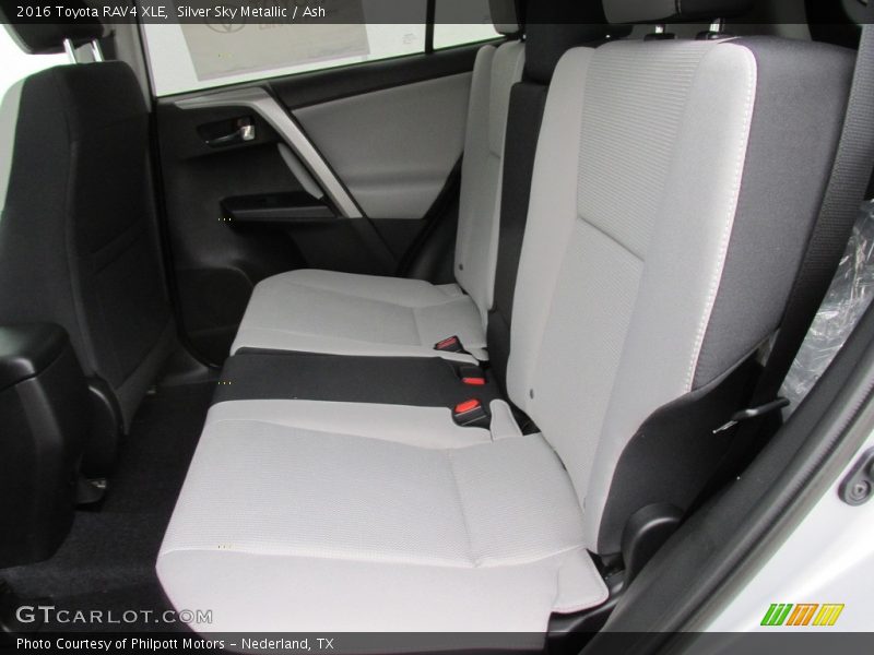 Silver Sky Metallic / Ash 2016 Toyota RAV4 XLE