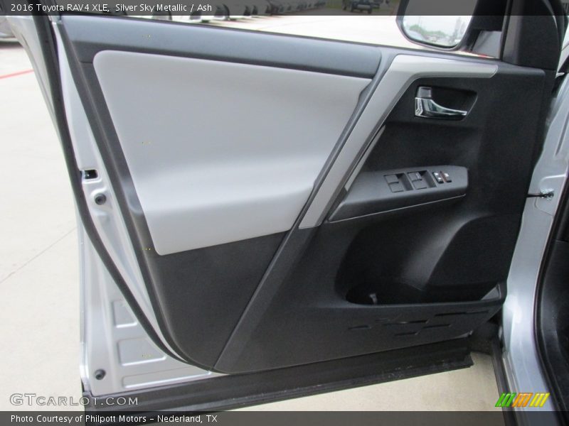 Silver Sky Metallic / Ash 2016 Toyota RAV4 XLE