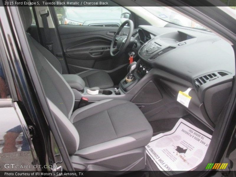 Tuxedo Black Metallic / Charcoal Black 2015 Ford Escape S