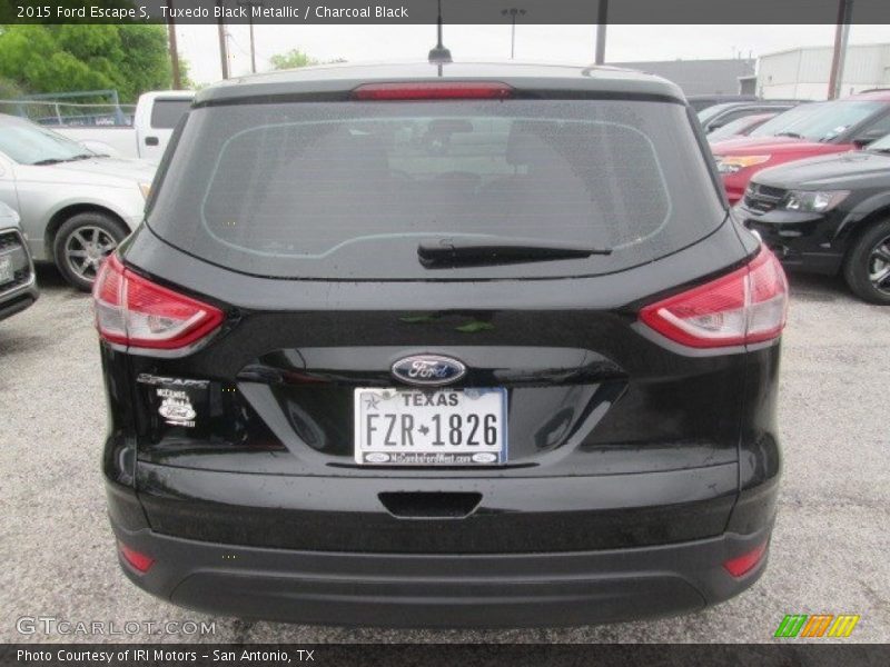 Tuxedo Black Metallic / Charcoal Black 2015 Ford Escape S