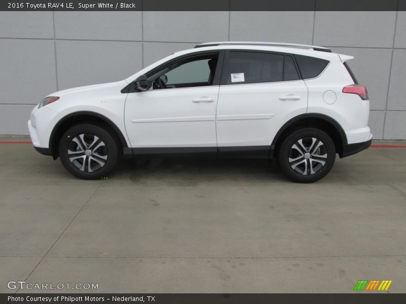 Super White / Black 2016 Toyota RAV4 LE