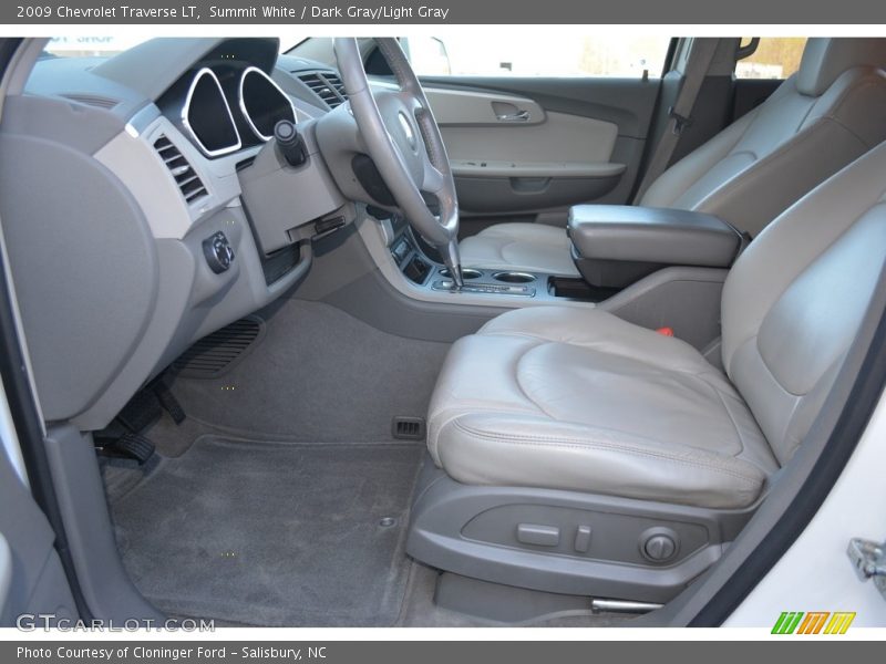 Summit White / Dark Gray/Light Gray 2009 Chevrolet Traverse LT