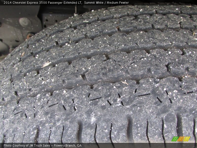 Summit White / Medium Pewter 2014 Chevrolet Express 3500 Passenger Extended LT