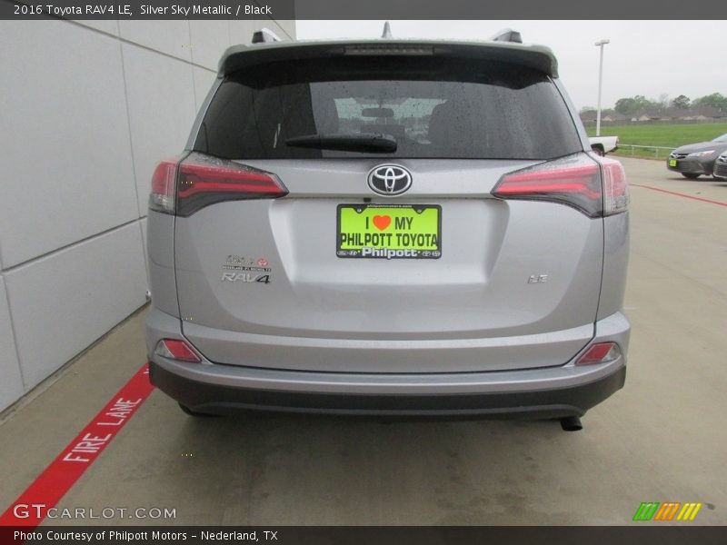 Silver Sky Metallic / Black 2016 Toyota RAV4 LE