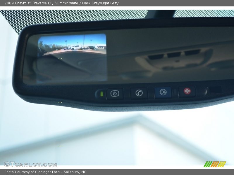 Summit White / Dark Gray/Light Gray 2009 Chevrolet Traverse LT