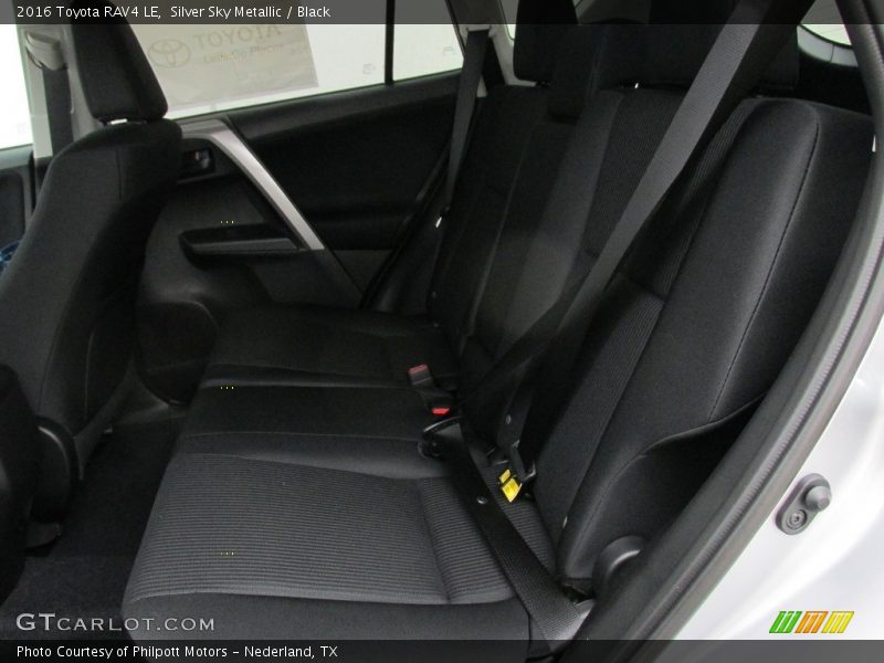 Silver Sky Metallic / Black 2016 Toyota RAV4 LE