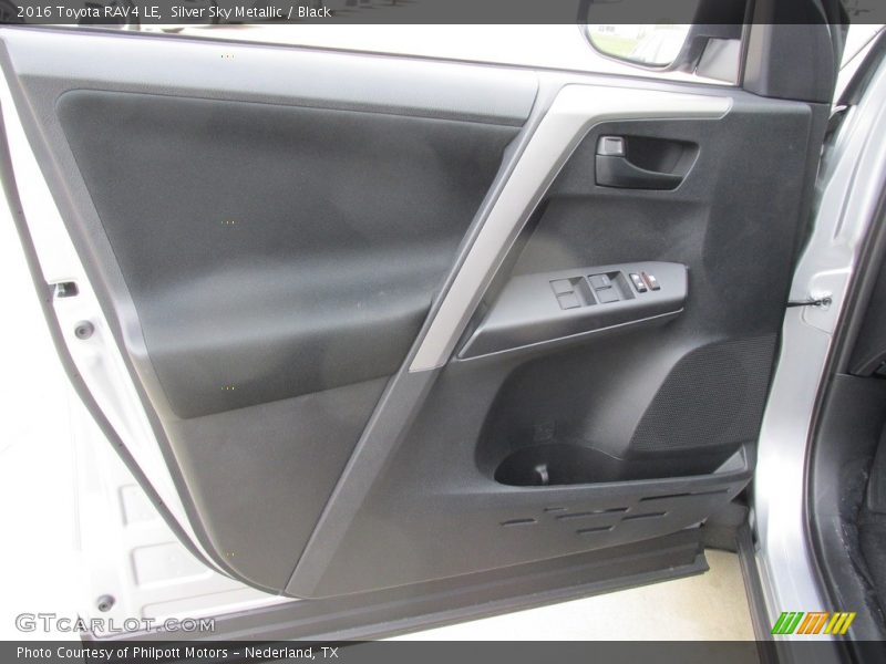 Silver Sky Metallic / Black 2016 Toyota RAV4 LE