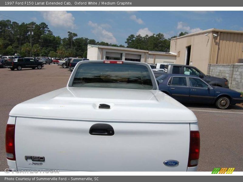 Oxford White / Medium Graphite 1997 Ford F150 Lariat Extended Cab