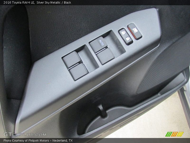 Silver Sky Metallic / Black 2016 Toyota RAV4 LE
