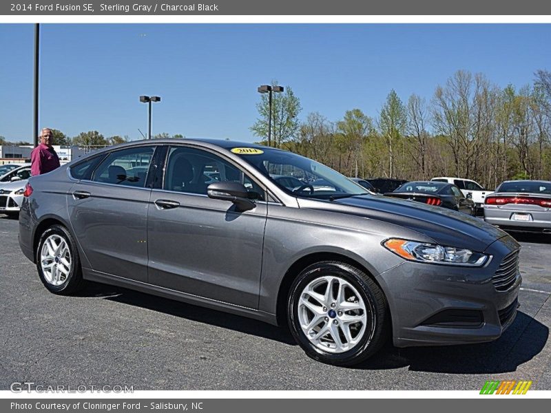 Sterling Gray / Charcoal Black 2014 Ford Fusion SE