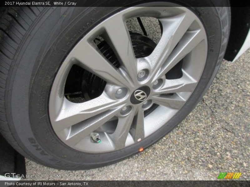 White / Gray 2017 Hyundai Elantra SE