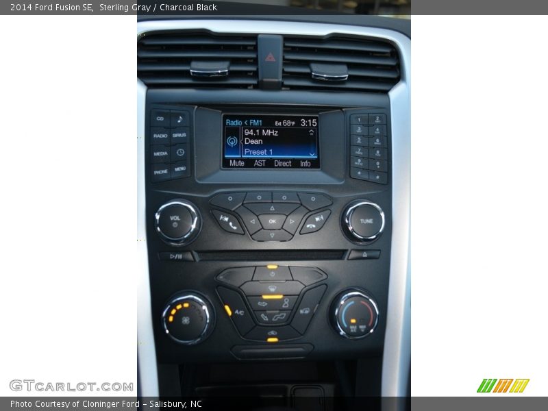Sterling Gray / Charcoal Black 2014 Ford Fusion SE
