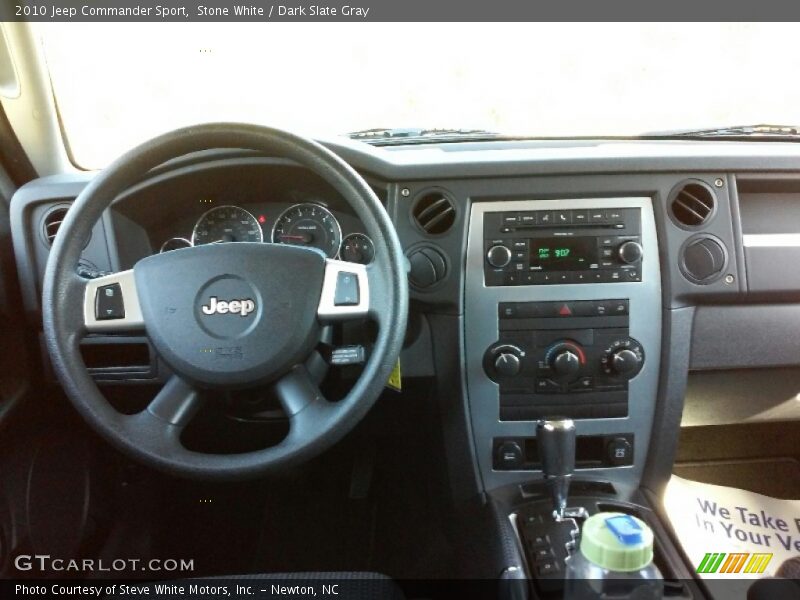 Stone White / Dark Slate Gray 2010 Jeep Commander Sport
