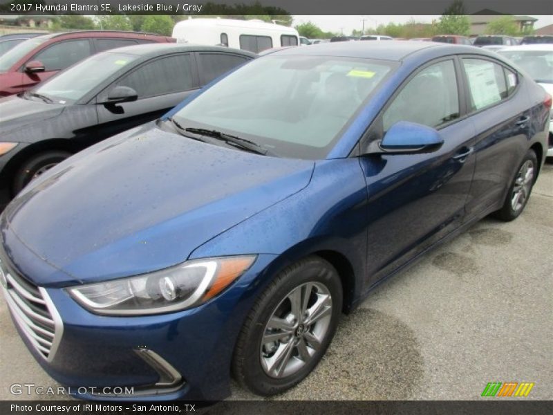 Lakeside Blue / Gray 2017 Hyundai Elantra SE