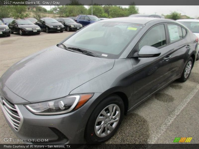 Gray / Gray 2017 Hyundai Elantra SE