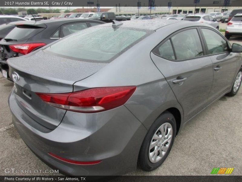 Gray / Gray 2017 Hyundai Elantra SE