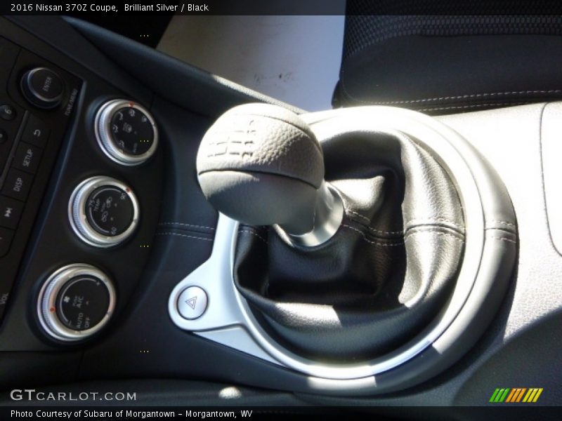 Brilliant Silver / Black 2016 Nissan 370Z Coupe
