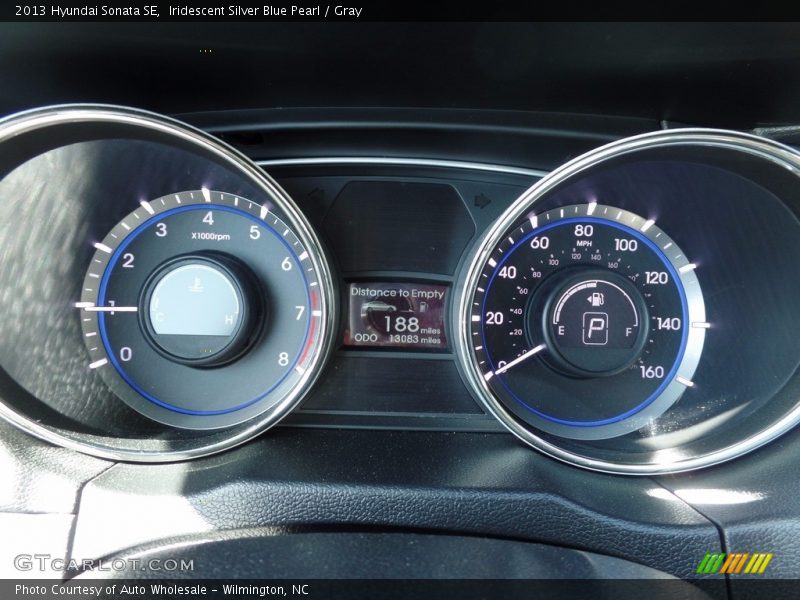 Iridescent Silver Blue Pearl / Gray 2013 Hyundai Sonata SE