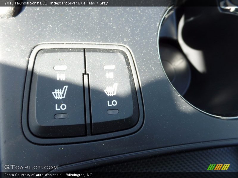 Iridescent Silver Blue Pearl / Gray 2013 Hyundai Sonata SE
