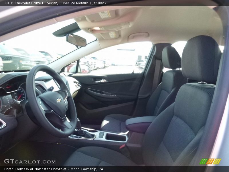 Silver Ice Metallic / Jet Black 2016 Chevrolet Cruze LT Sedan