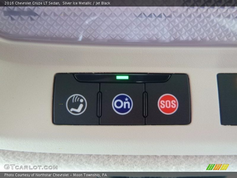 Silver Ice Metallic / Jet Black 2016 Chevrolet Cruze LT Sedan