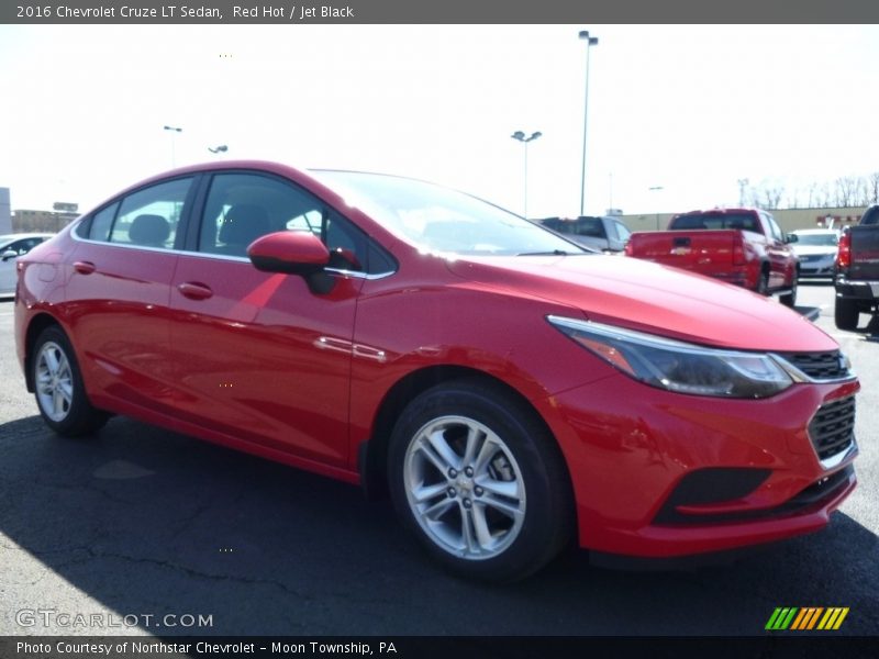 Red Hot / Jet Black 2016 Chevrolet Cruze LT Sedan