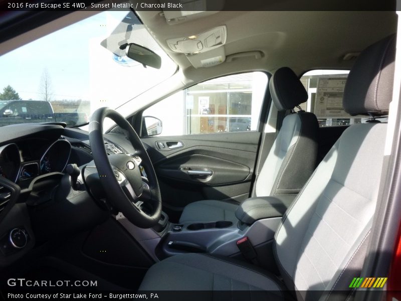 Sunset Metallic / Charcoal Black 2016 Ford Escape SE 4WD