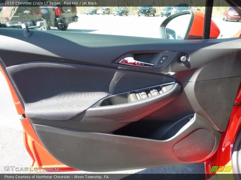 Red Hot / Jet Black 2016 Chevrolet Cruze LT Sedan