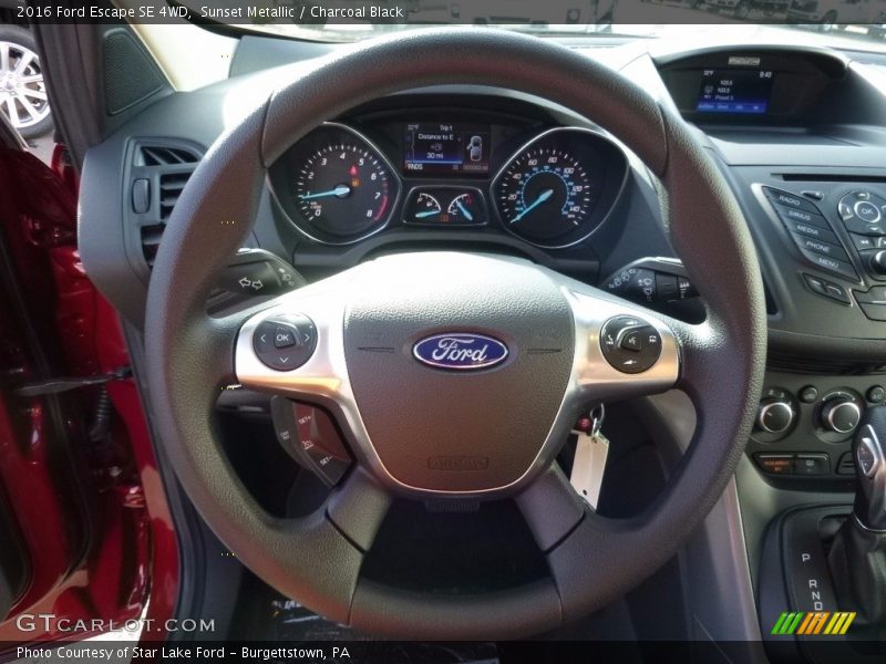 Sunset Metallic / Charcoal Black 2016 Ford Escape SE 4WD