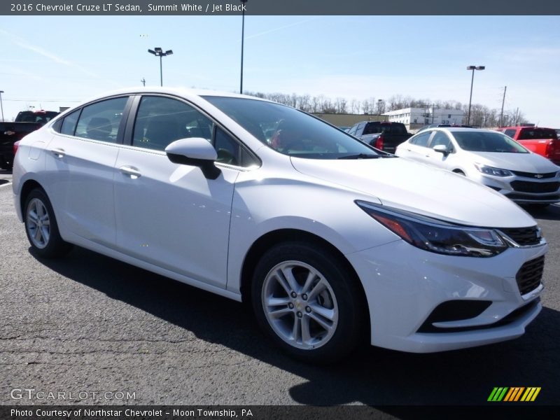 Summit White / Jet Black 2016 Chevrolet Cruze LT Sedan