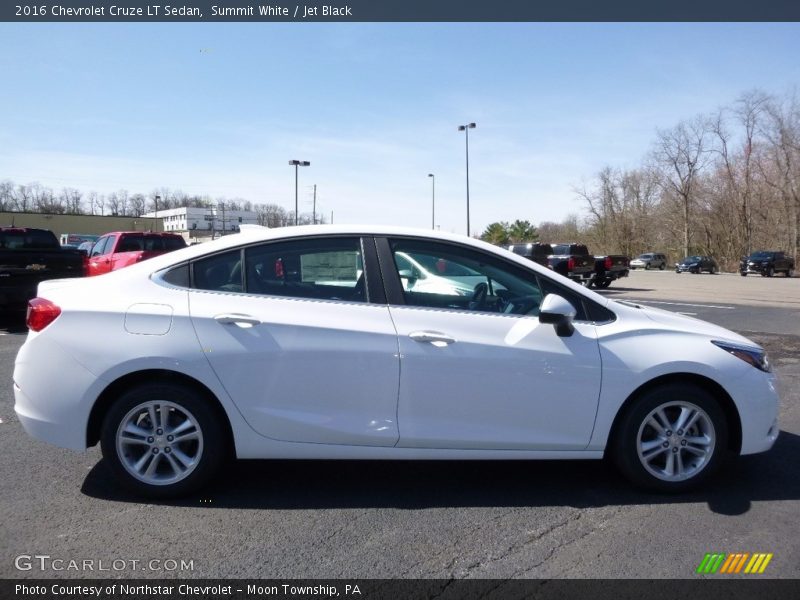 Summit White / Jet Black 2016 Chevrolet Cruze LT Sedan