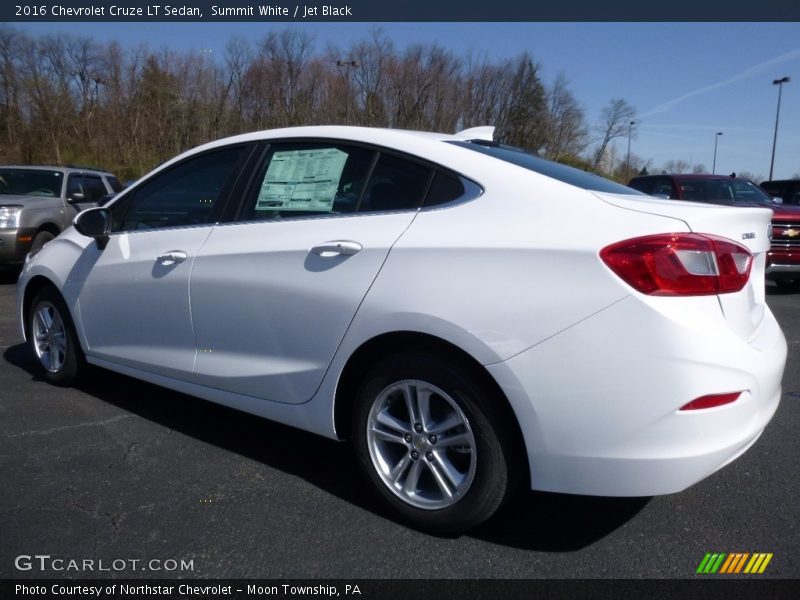 Summit White / Jet Black 2016 Chevrolet Cruze LT Sedan