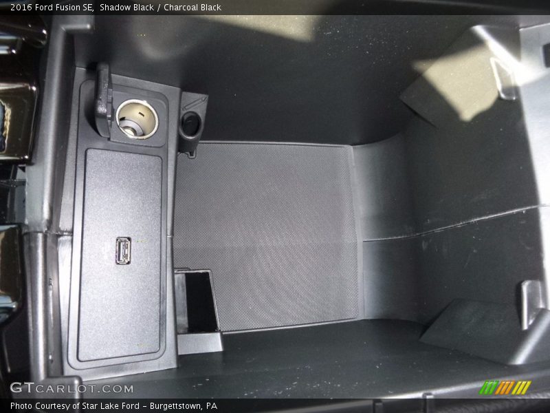 Shadow Black / Charcoal Black 2016 Ford Fusion SE