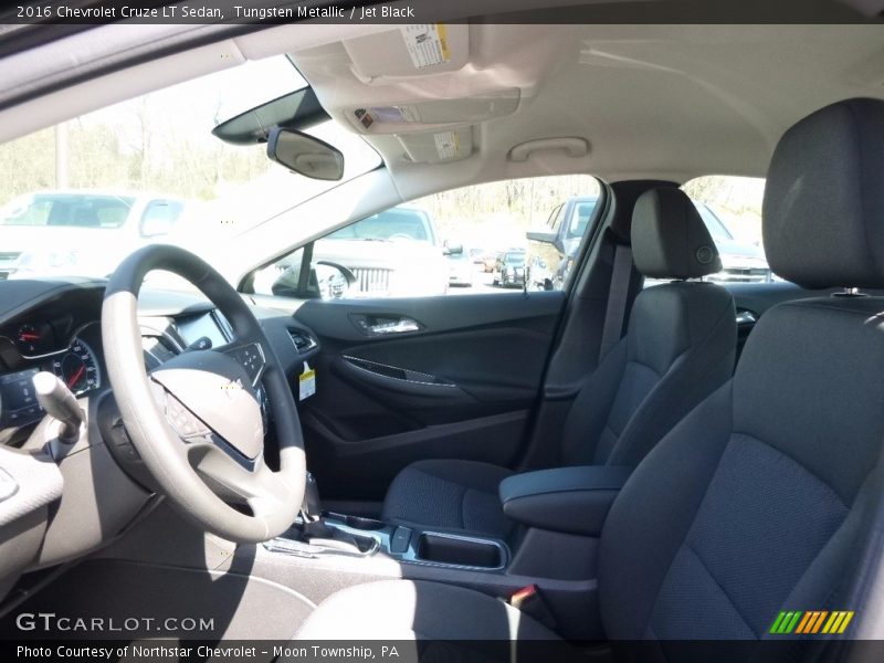 Tungsten Metallic / Jet Black 2016 Chevrolet Cruze LT Sedan
