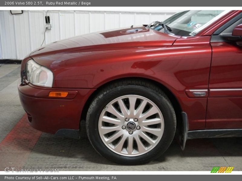 Ruby Red Metallic / Beige 2006 Volvo S80 2.5T