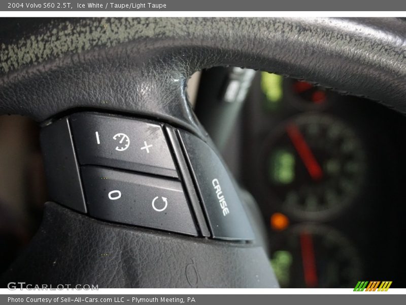 Ice White / Taupe/Light Taupe 2004 Volvo S60 2.5T