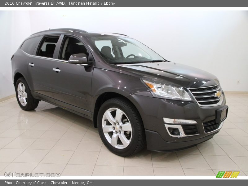 Tungsten Metallic / Ebony 2016 Chevrolet Traverse LT AWD