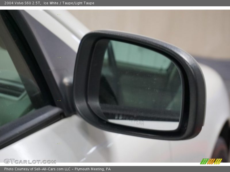 Ice White / Taupe/Light Taupe 2004 Volvo S60 2.5T