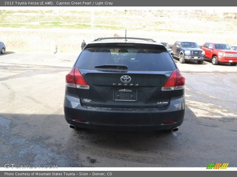 Cypress Green Pearl / Light Gray 2013 Toyota Venza LE AWD