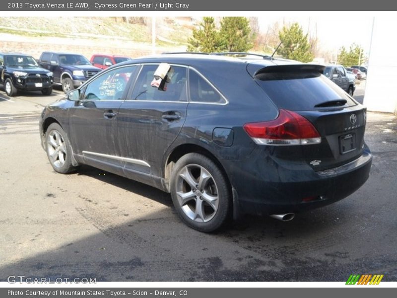Cypress Green Pearl / Light Gray 2013 Toyota Venza LE AWD