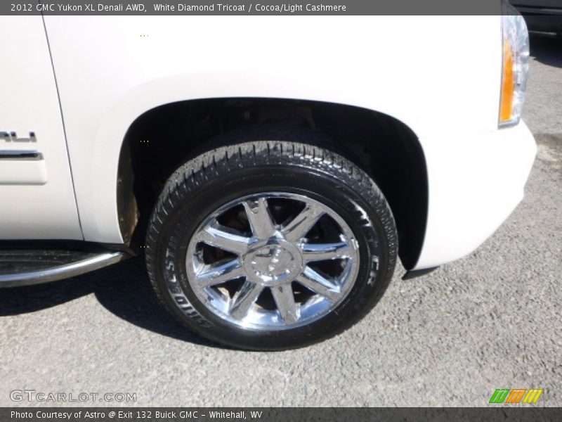 White Diamond Tricoat / Cocoa/Light Cashmere 2012 GMC Yukon XL Denali AWD