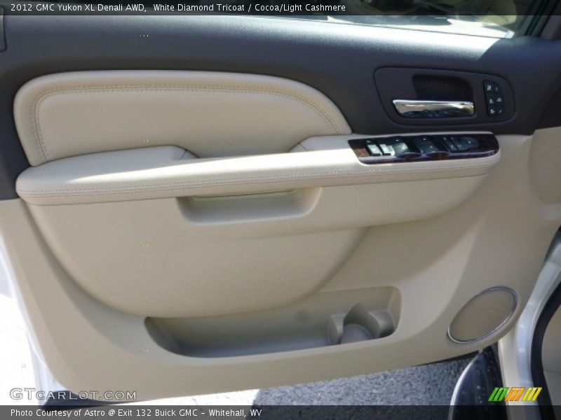 White Diamond Tricoat / Cocoa/Light Cashmere 2012 GMC Yukon XL Denali AWD