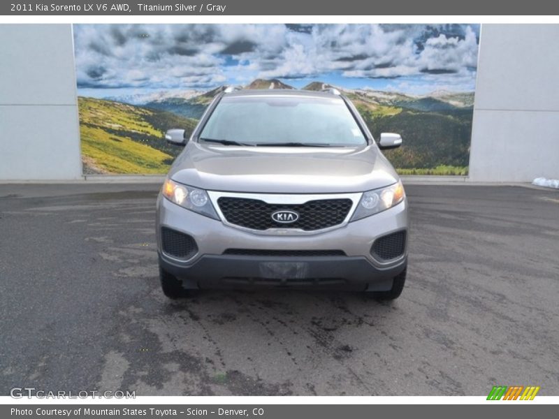 Titanium Silver / Gray 2011 Kia Sorento LX V6 AWD