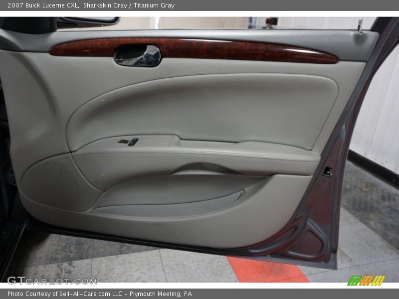 Sharkskin Gray / Titanium Gray 2007 Buick Lucerne CXL