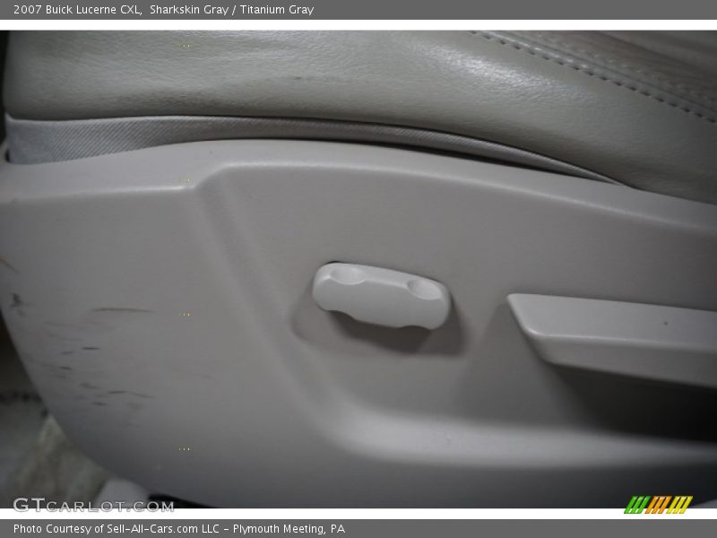 Sharkskin Gray / Titanium Gray 2007 Buick Lucerne CXL