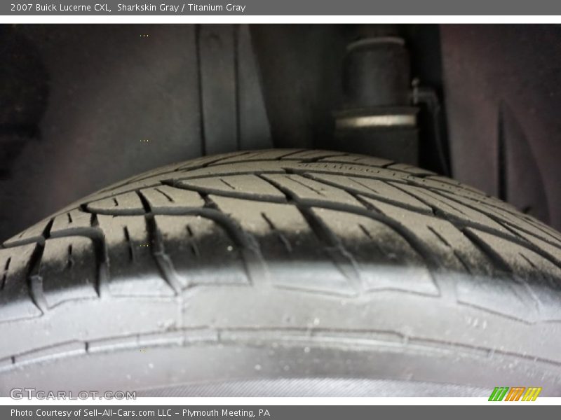 Sharkskin Gray / Titanium Gray 2007 Buick Lucerne CXL